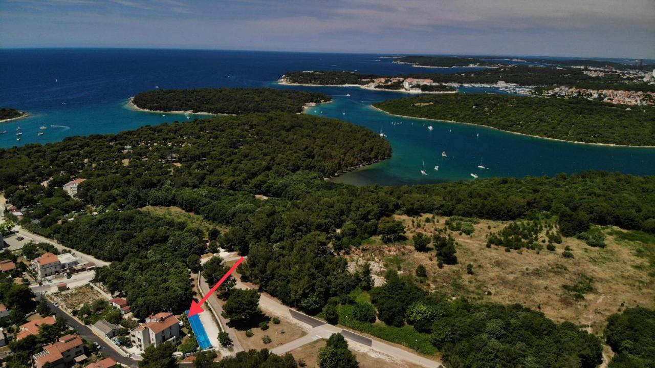 Predivan Novouredeni Apartman U Blizini Mora Banjole Luaran gambar